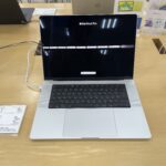 新しいMacを見にエディオンへ